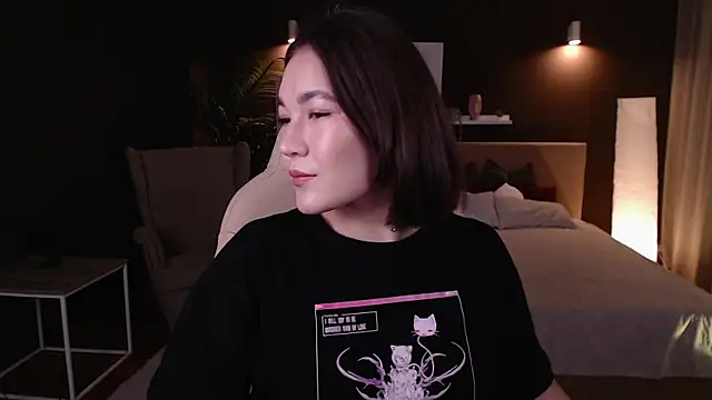 Snapshot of Halle_Berrry chatting on September 2025 02:10:01 PM Halle Berrry online show from September 2025 02:10:01 PM