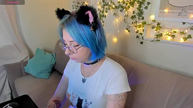 Penny Stanley online show from September 2025 03:06:01 AM