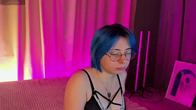 Penny Stanley online show from October 2025 03:04:01 AM