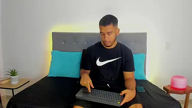  online show from November 2025 11:21:01 AM