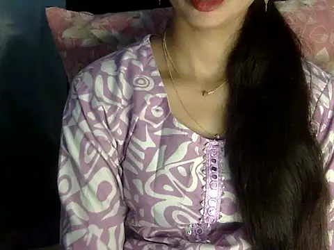 Snapshot of Rahat_S chatting on May 2026 06:32:03 AM Rahat S online show from May 2026 06:32:03 AM