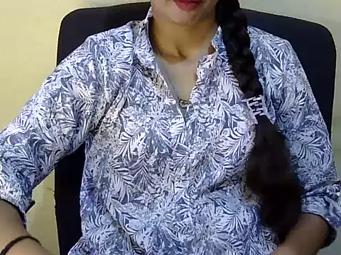 Snapshot of Rahat_S chatting on June 2026 06:44:01 AM Rahat S online show from June 2026 06:44:01 AM