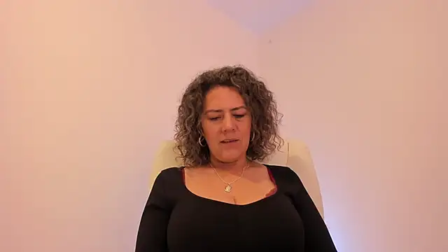 Paty chic online show from November 2025 02:09:01 PM