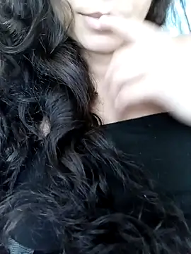 clarinha2 online show from October 2025 04:39:01 PM