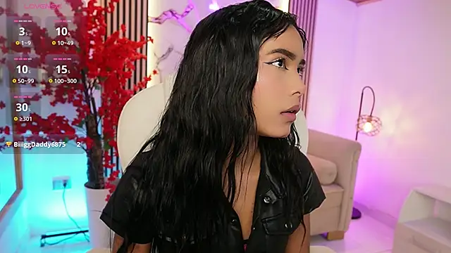 GiaNovak online show from November 2025 11:42:02 AM