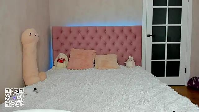 Pink Lila18 online show from January 2026 01:54:02 AM