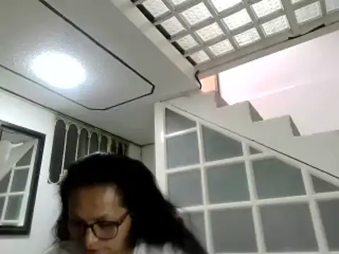  Cristal online show from November 2025 04:08:01 PM