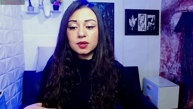 Eva Roussell online show from October 2025 02:25:02 PM