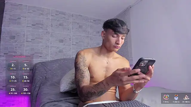 DavisFirb online show from September 2025 12:44:01 AM