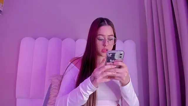 sakura Gomez online show from September 2025 02:44:02 AM