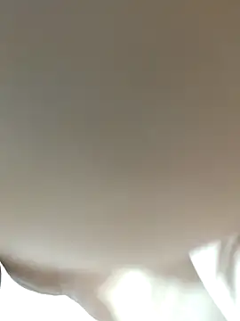 Snapshot of Hot-lino chatting on October 2025 01:22:01 AM Hot-lino online show from October 2025 01:22:01 AM