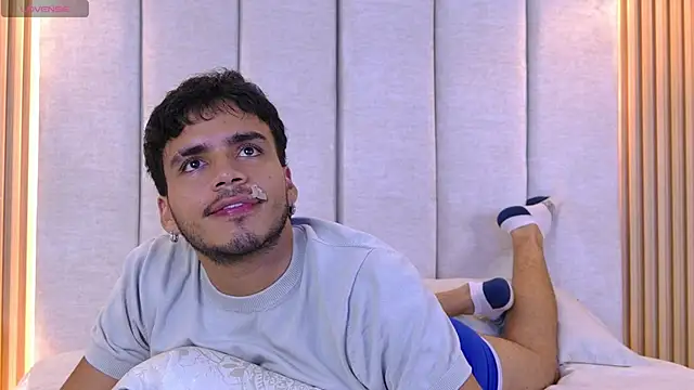 AlexanderJordan online show from October 2025 09:48:01 PM