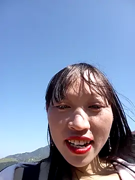 tcm-cute online show from November 2025 05:20:01 AM