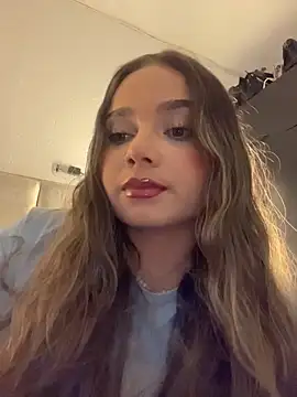 AnnyLopezzz  online show from March 2026 05:44:01 AM