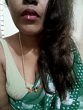 Snapshot of Spoorthi6_Kannada_Telugu chatting on September 2025 03:17:01 AM Spoorthi6 Kannada Telugu online show from September 2025 03:17:01 AM