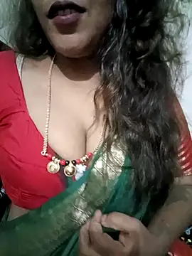 Snapshot of Spoorthi6_Kannada_Telugu chatting on September 2025 04:40:02 PM Spoorthi6 Kannada Telugu online show from September 2025 04:40:02 PM