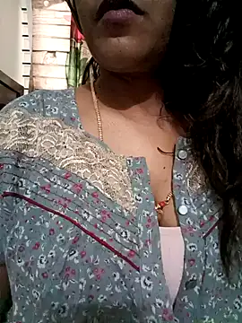 Snapshot of Spoorthi6_Kannada_Telugu chatting on September 2025 05:13:01 AM Spoorthi6 Kannada Telugu online show from September 2025 05:13:01 AM