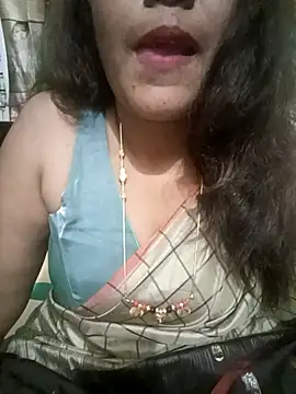 Snapshot of Spoorthi6_Kannada_Telugu chatting on November 2025 06:21:01 PM Spoorthi6 Kannada Telugu online show from November 2025 06:21:01 PM