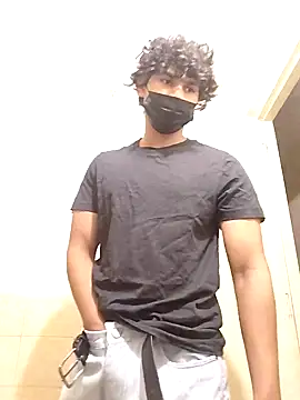 Snapshot of Goodmens5 chatting on October 2025 06:17:02 PM Goodmens5 online show from October 2025 06:17:02 PM