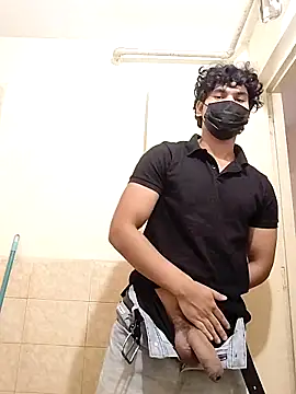 Snapshot of Goodmens5 chatting on October 2025 08:59:01 AM Goodmens5 online show from October 2025 08:59:01 AM