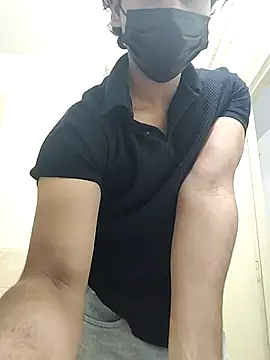 Snapshot of Goodmens5 chatting on November 2025 02:12:02 PM Goodmens5 online show from November 2025 02:12:02 PM