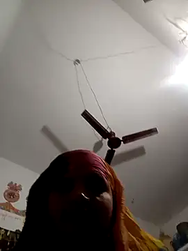 Snapshot of Payal950 chatting on February 2026 10:58:01 PM Payal950 online show from February 2026 10:58:01 PM