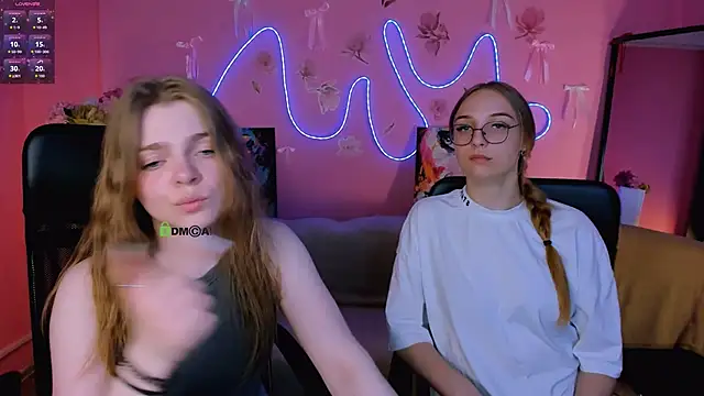 Snapshot of veronica_bubble chatting on June 2026 07:39:01 PM veronica bubble online show from June 2026 07:39:01 PM