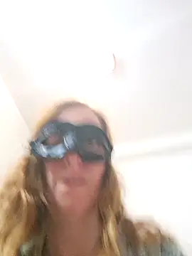 Margarita2500 online show from October 2025 05:24:01 PM