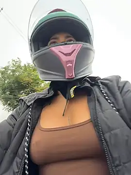 AlannaEvons online show from February 2026 05:11:02 PM