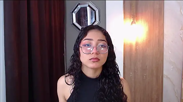 Snapshot of honeymoon_12 chatting on February 2026 06:08:02 AM honeymoon 12 online show from February 2026 06:08:02 AM