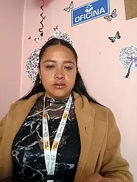 -Mia1 online show from September 2025 02:52:02 PM