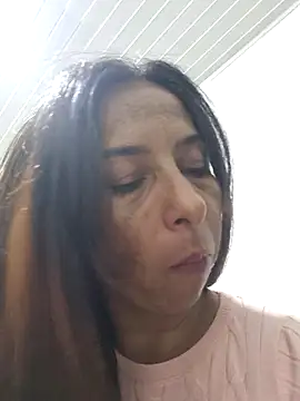 maleja23 online show from September 2025 01:40:02 AM