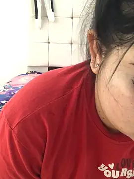 Kuromy x online show from December 2025 07:54:02 PM