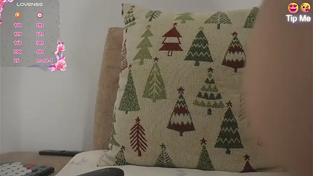 Roxybeautyy online show from March 2026 09:24:01 AM