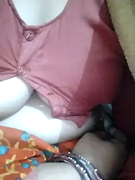 Snapshot of Nehaja33e chatting on November 2025 03:24:02 PM Nehaja33e online show from November 2025 03:24:02 PM