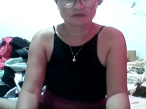 nathalie0045 online show from September 2025 03:05:01 AM