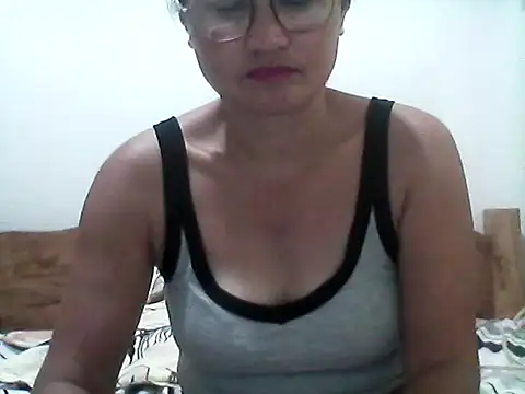 Snapshot of nathalie0045 chatting on June 2026 10:49:02 PM nathalie0045 online show from June 2026 10:49:02 PM