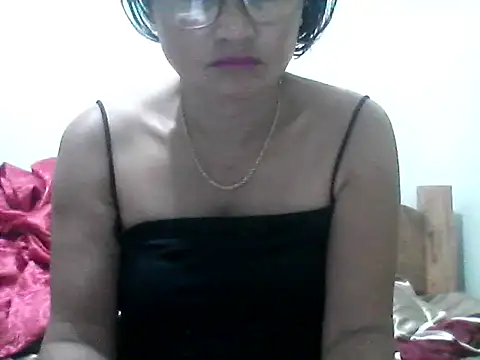 nathalie0045 online show from June 2026 09:24:01 PM