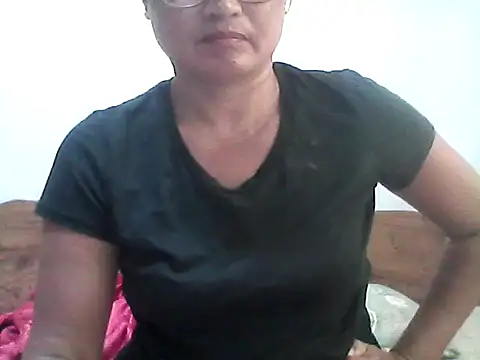 nathalie0045 online show from June 2026 05:05:01 AM