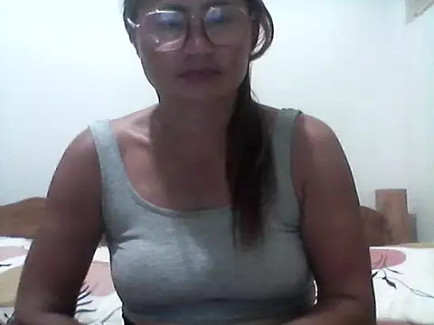 nathalie0045 online show from July 2026 10:51:01 AM