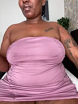 Snapshot of fatpussydallx chatting on June 2026 10:04:01 AM fatpussydallx online show from June 2026 10:04:01 AM