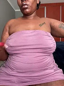 Snapshot of fatpussydallx chatting on July 2026 08:06:01 AM fatpussydallx online show from July 2026 08:06:01 AM