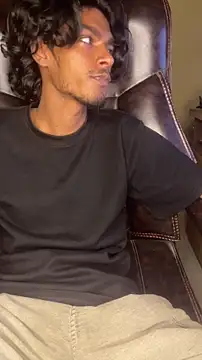 thecatfish online show from November 2025 11:38:02 AM