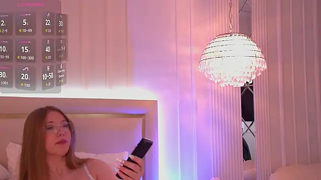 RemyLoon online show from November 2025 03:11:01 PM