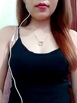 MyMy08 online show from February 2026 12:32:02 PM