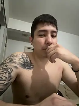 Snapshot of 9999Alez chatting on October 2025 10:19:01 PM 9999Alez online show from October 2025 10:19:01 PM