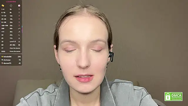 HongTomczak online show from February 2026 06:42:01 AM