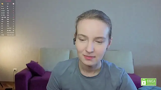Snapshot of HongTomczak chatting on May 2026 07:37:01 AM HongTomczak online show from May 2026 07:37:01 AM