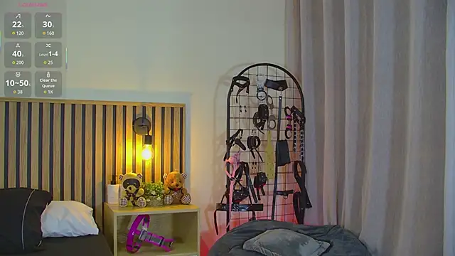 Snapshot of emma_morales_ chatting on April 2026 01:16:01 PM emma morales online show from April 2026 01:16:01 PM