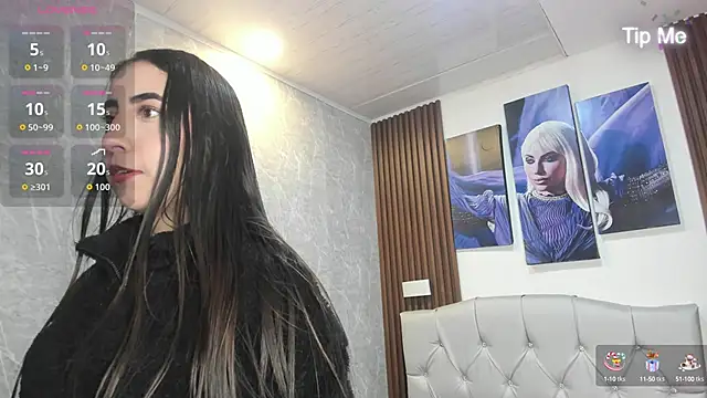 Snapshot of Sophi_Thaylorr chatting on October 2025 12:46:02 PM Sophi Thaylorr online show from October 2025 12:46:02 PM